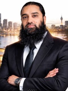 Noor M - Real Estate Agent