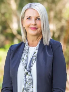 Anita  Wall - Real Estate Agent