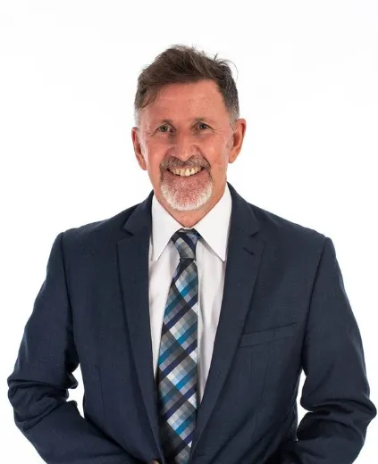 David Bone - Real Estate Agent at First National Real Estate Engage Eastlakes - BELMONT