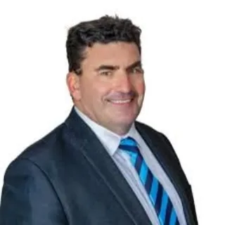 Oliver Kietzmann - Real Estate Agent