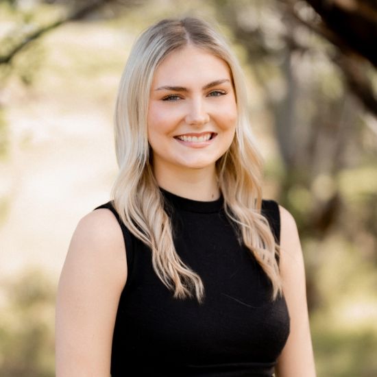 Olivia Kontopoulos - Real Estate Agent at Ray White - SHELLHARBOUR CITY