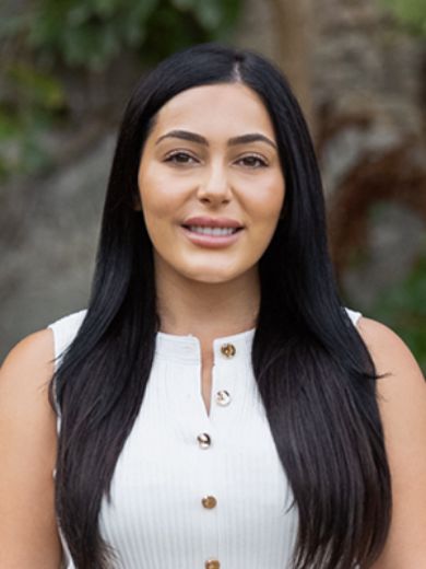 Olivia Occhiuzzi - Real Estate Agent at CobdenHayson Balmain - BALMAIN