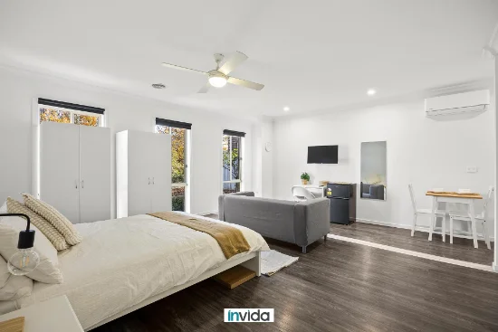 1/12 Copeton Avenue, Tarneit, Vic 3029 - For Rent
