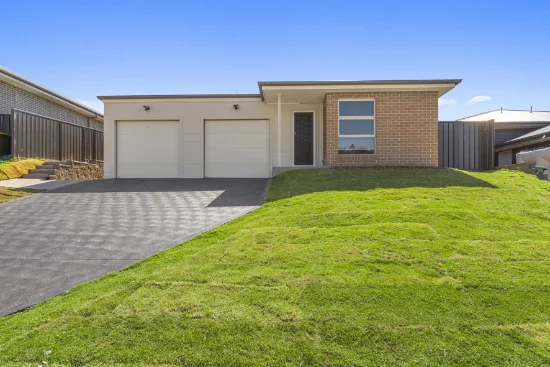 1/12 Lochdon Drive, Farley, NSW 2320