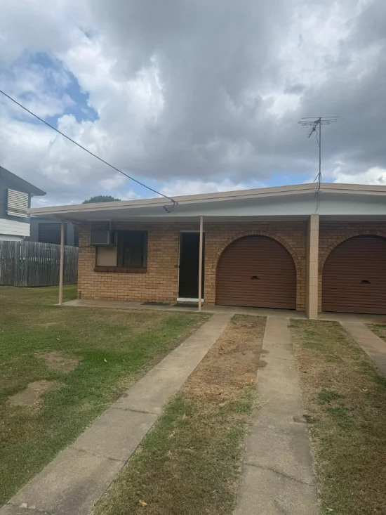 1/302 Bloxsom Street, Koongal, Qld 4701 - For Rent