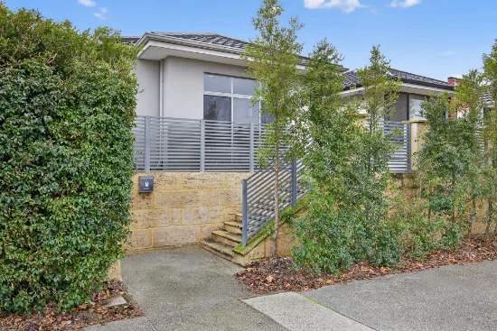 1/4 Flecker Promenade, Aveley, WA 6069