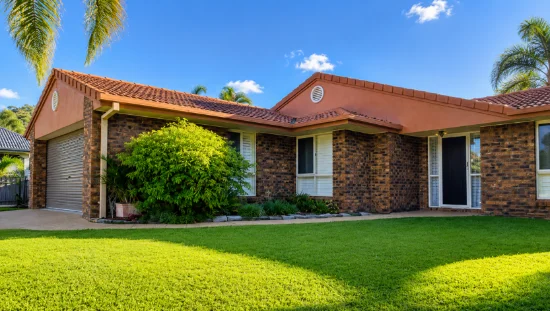 1 Monash Place, Ferny Grove, Qld 4055