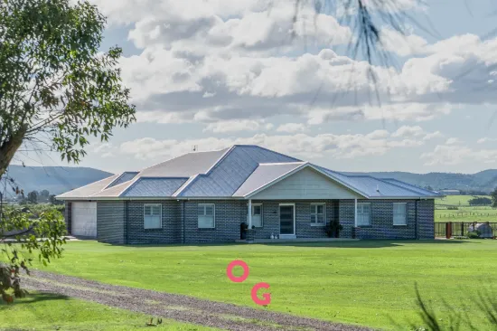 10 Arran Circuit, Largs, NSW 2320