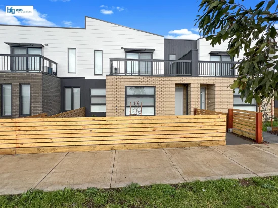 11/57 Medallion Boulevard, Tarneit, Vic 3029