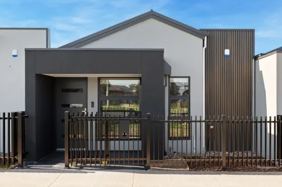 11 Biota Walk, Weir Views, Vic 3338
