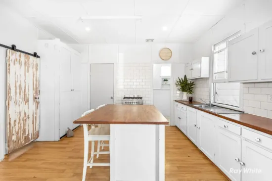 13 Elma Street, Cooee Bay QLD 4703-Image