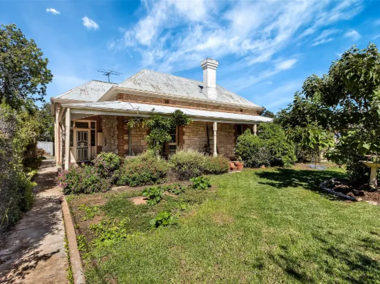 13 Moorhouse Terrace, Riverton, SA 5412