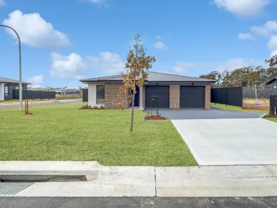 13 Waterson Street, Tahmoor, NSW 2573