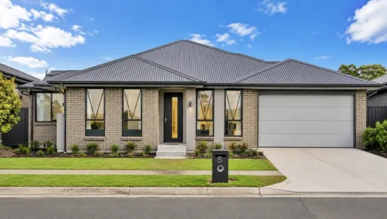 145/5 Fahey Crescent, Appin NSW 2560-Image