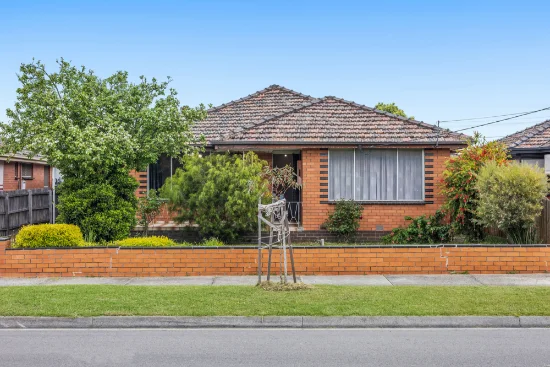 15 Heather Avenue, Thomastown, Vic 3074 - For Sale