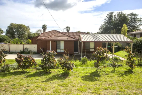 18 Corring Way, Parmelia, WA 6167