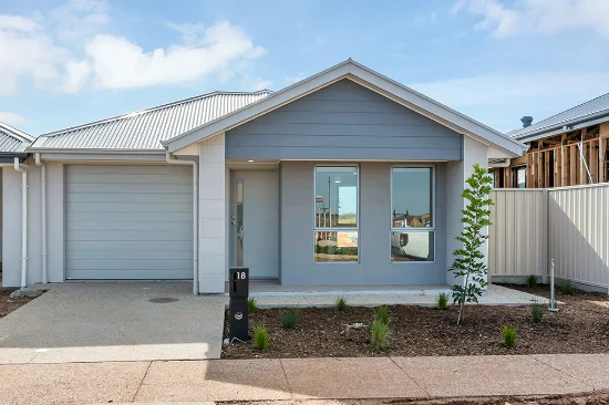 18 Young Court, Munno Para West, SA 5115