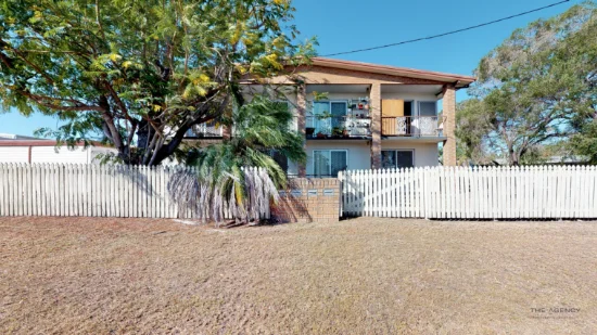 2/219 Farm Street, Kawana, Qld 4701