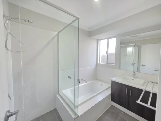 22 Camperdown Way, Lakelands, WA 6180-Image