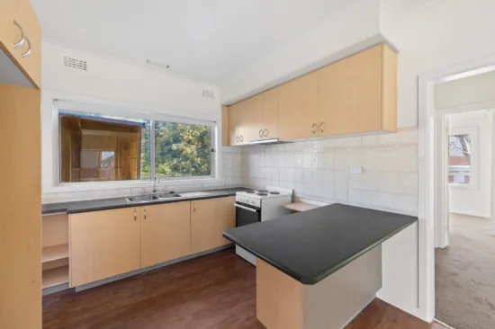 23 Rosedale Crescent, Ringwood East, Vic 3135