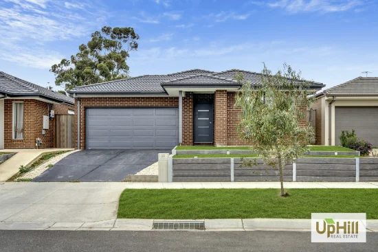 23 Seahawk Cr, Clyde North, Vic 3978