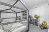 24 Bradman Way, Urangan, Qld 4655-Image