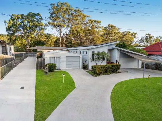 27 Queen Street, Blackstone QLD 4304-Image