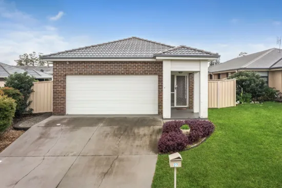 27 Regatta Way, Summerland Point, NSW 2259