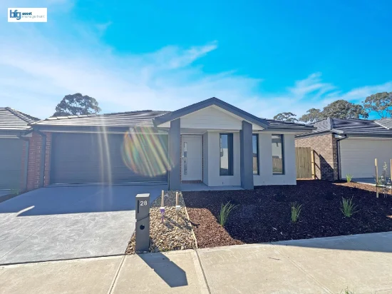 28 Huey Circuit, Cranbourne, Vic 3977 - For Rent