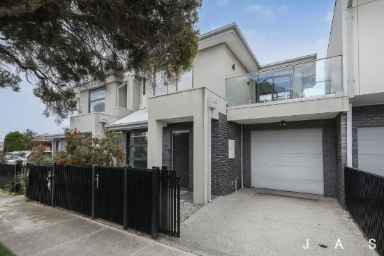 2a Craig court, Altona North, Vic 3025