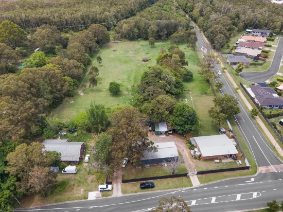322-328 Bestmann Road, Godwin Beach, Qld 4511