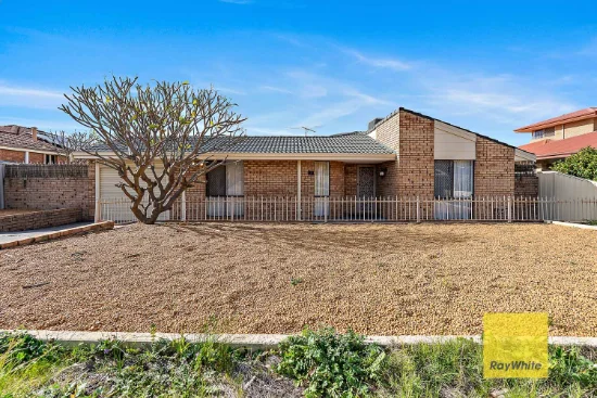 33 Forest Lakes Drive, Thornlie, WA 6108 - For Rent