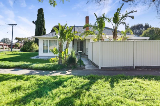 33 Henry Street, Horsham, Vic 3400 - For Rent