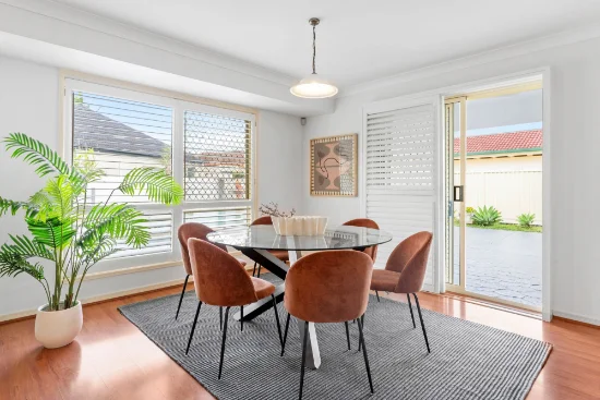 34 Christa Way, Benowa Waters QLD 4217-Image