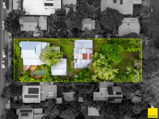 37 Machan Street, Machans Beach, Qld 4878