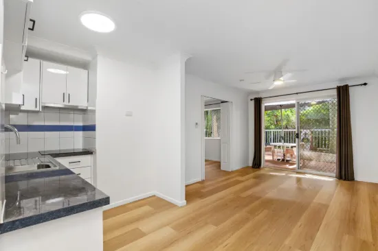4/21-27 Markwell Avenue, Surfers Paradise, Qld 4217