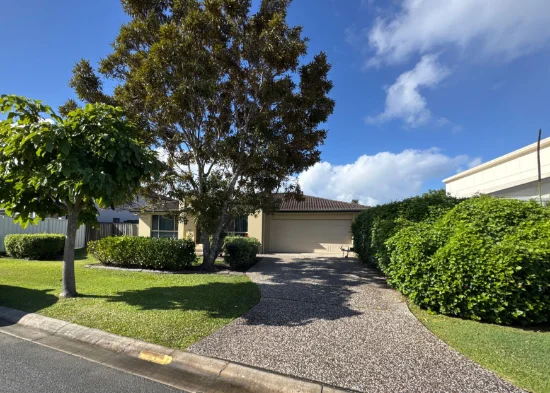 41 Oceanis Drive, Oxenford, Qld 4210