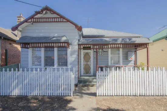 48 Gordon Avenue, Hamilton, NSW 2303