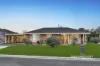 6 Alpine Walk, Hampton Park, Vic 3976