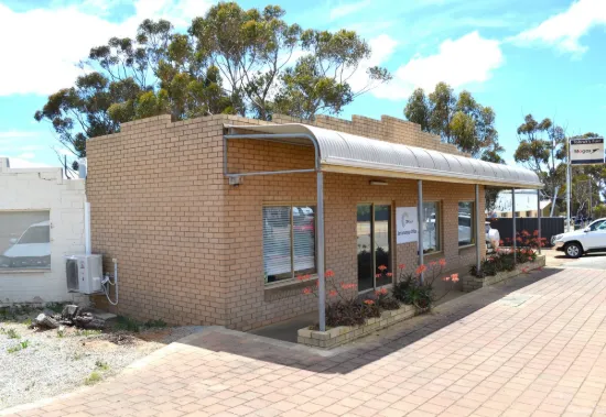 6 Tobruk Road, Jerramungup, WA 6337