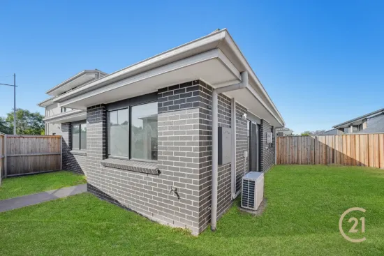 60a Silvester Way, Gledswood Hills, NSW 2557