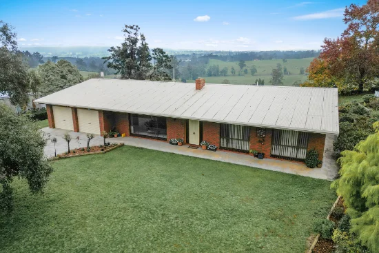 615 Old Sale Road, Drouin West, Vic 3818
