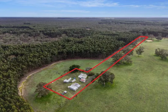 73 Chetwynd Tip Road, Chetwynd, Vic 3312