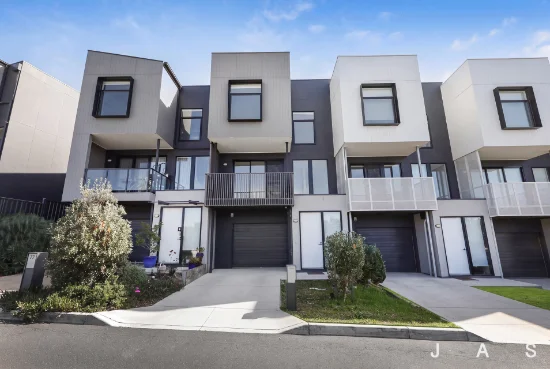 79 Wattlebird Court, Sunshine North, Vic 3020