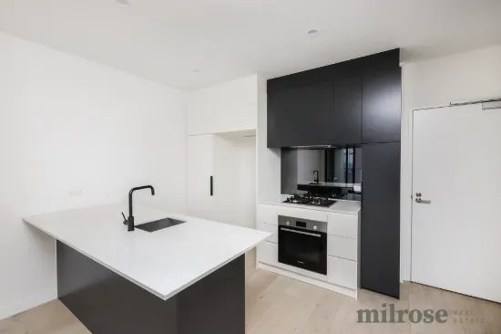 812/4 Joseph Rd, Footscray, Vic 3011