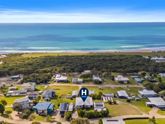 9 Stirling Castle Drive, Fraser Island, Qld 4581