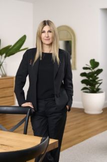 Suzi Shalevski - Real Estate Agent