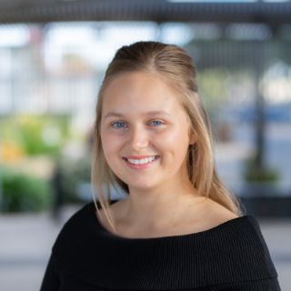 Paris Hamblin - Real Estate Agent