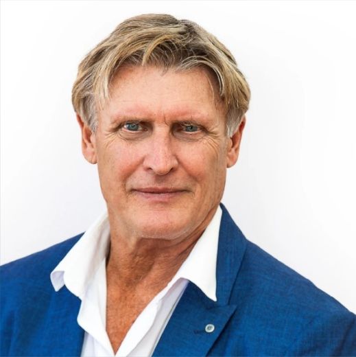 Paul Hume - Real Estate Agent at Robina Realty - Robina