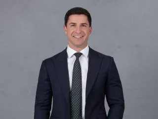 Paul Koulizakis - Real Estate Agent